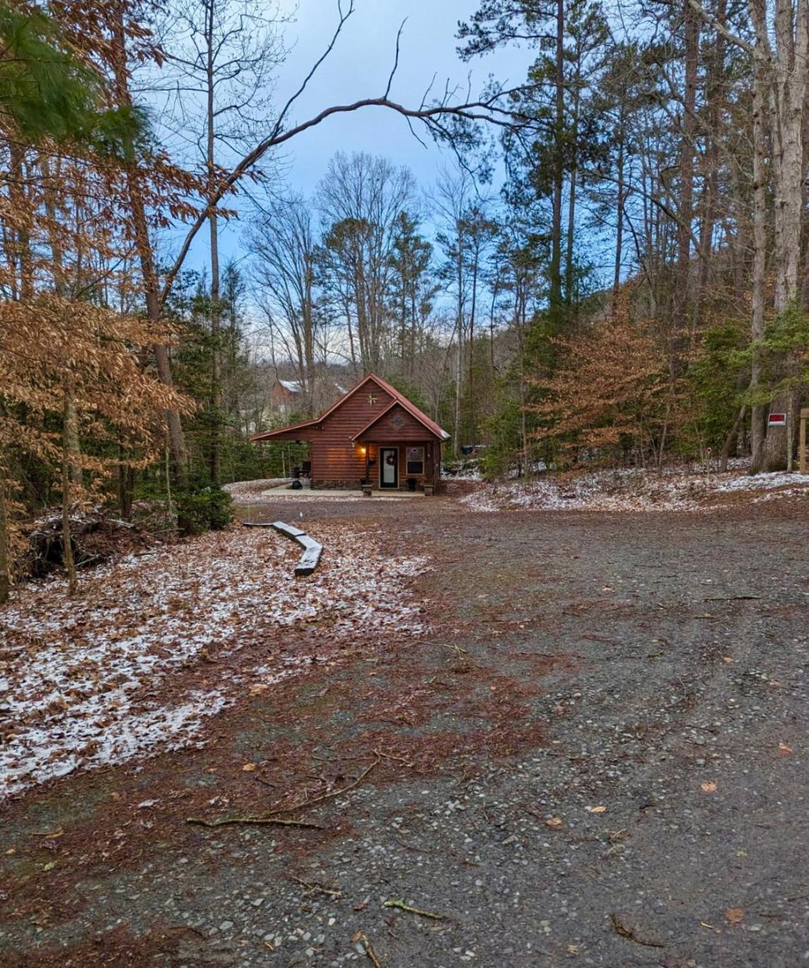 Appalachian Mountain Cabin-Updated-Private-Rafting On Ocoee River-Hiking-Waterfalls-Wifi-Pets Ok Murphy Luaran gambar