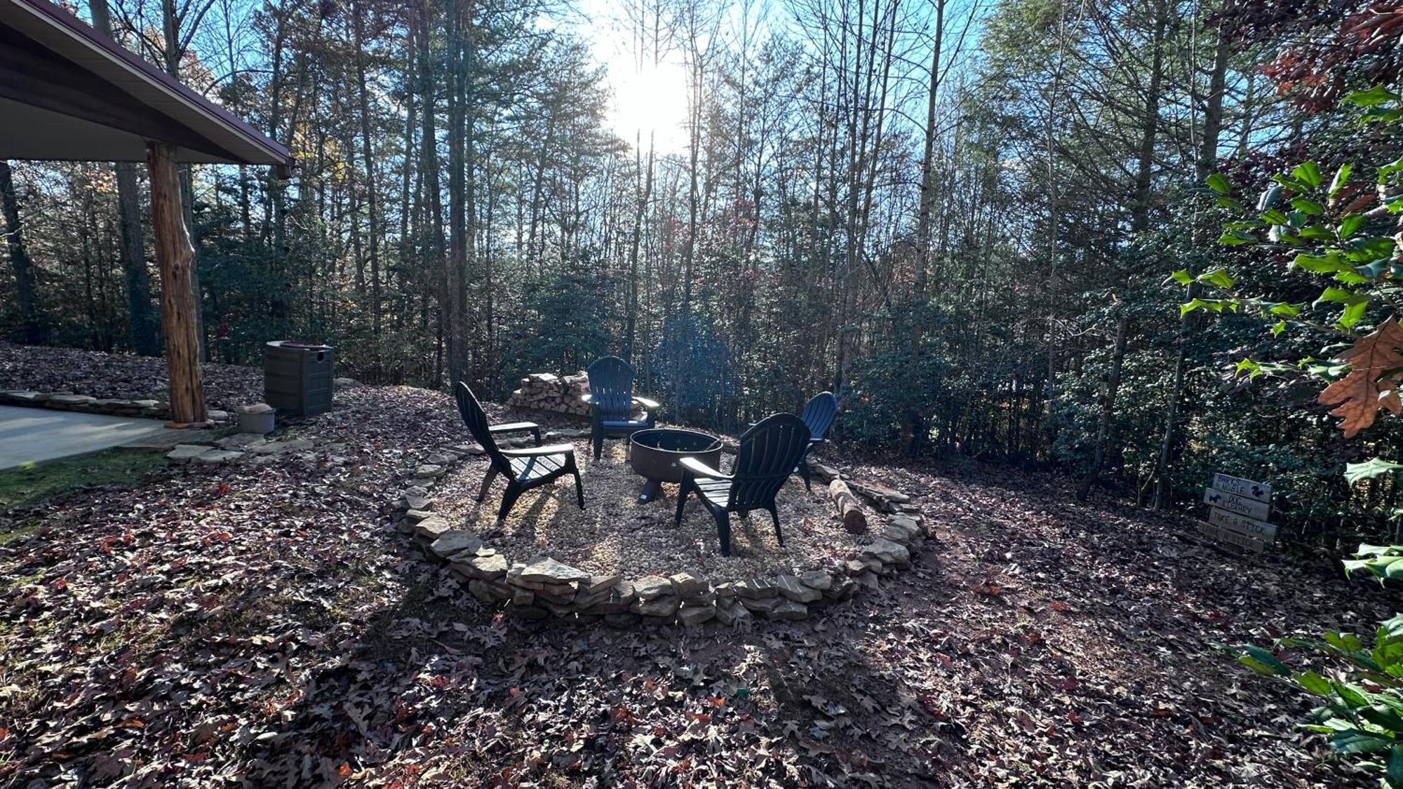 Appalachian Mountain Cabin-Updated-Private-Rafting On Ocoee River-Hiking-Waterfalls-Wifi-Pets Ok Murphy Luaran gambar
